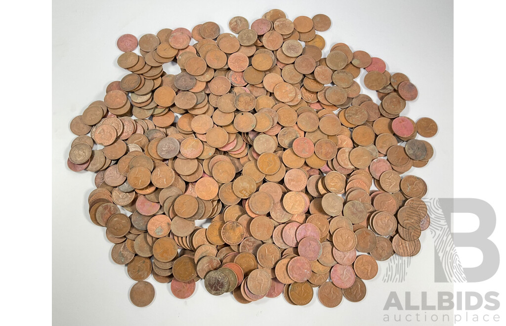 Collection of Australian KGVI/QE2 Pennies Spanning 1939 to 1964 - Approximately 5.9 Kilograms