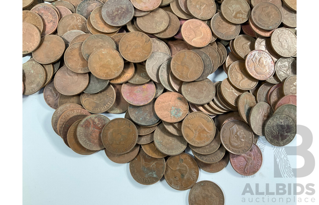 Collection of Australian KGVI/QE2 Pennies Spanning 1939 to 1964 - Approximately 5.9 Kilograms