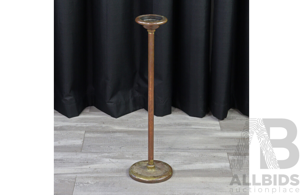 Heavy Gauge Brass Smokers Stand