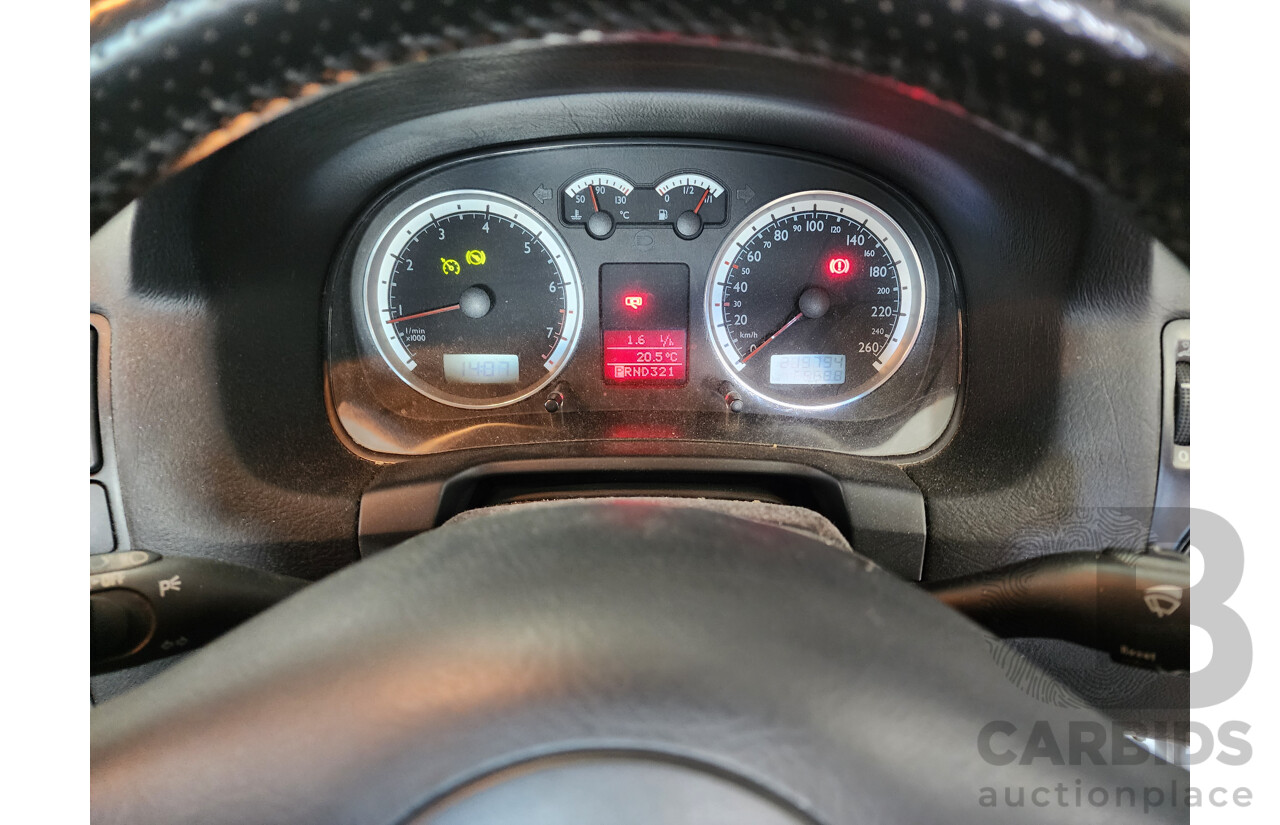 5/2004 Volkswagen Golf 2.0 Sport  5d Hatchback Silver 2.0L