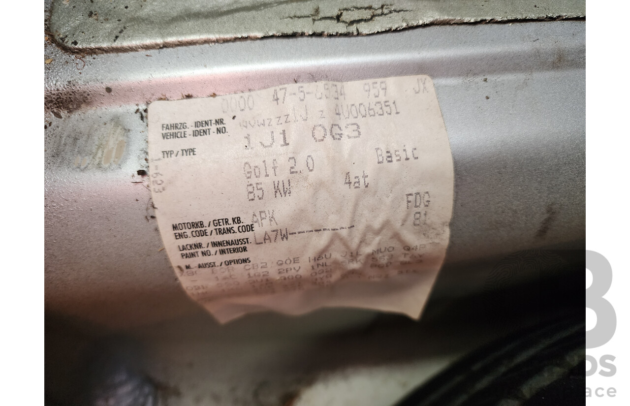 5/2004 Volkswagen Golf 2.0 Sport  5d Hatchback Silver 2.0L