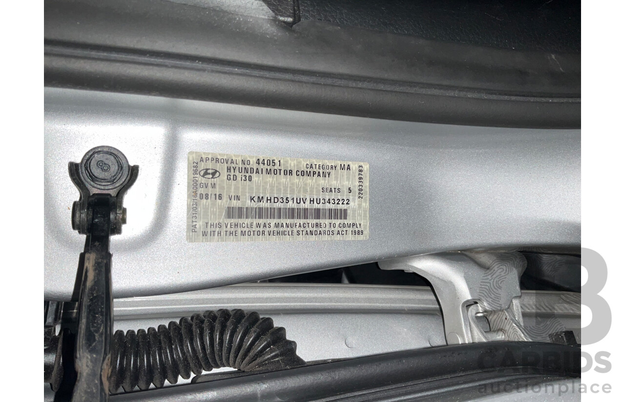 08/2016 Hyundai i30 Premium 1.6 CRDi (FWD) GD3 Series 2 5d Hatchback Platinum Silver Metallic Turbo Diesel 1.6L