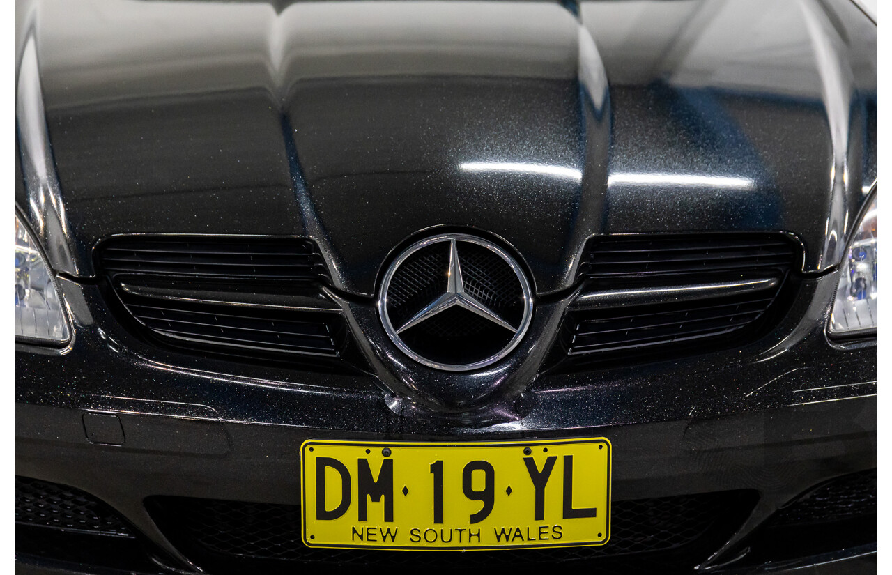 6/2005 Mercedes-Benz SLK200 Kompressor R171 2d Convertible Fire Opal Red (Black Glitter Vinyl Wrap) Supercharged 1.8L