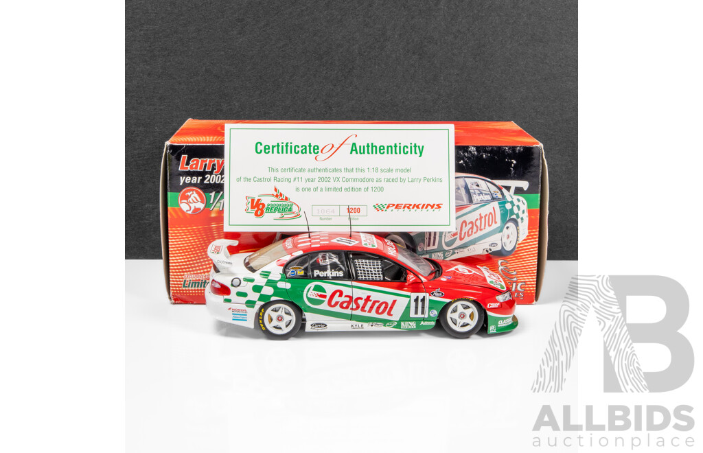 Classic Carlectables 2002 Holden VX Commodore V8 Supercar Larry Perkins Castrol #11 1064/1200 1:18 Scale Model Car