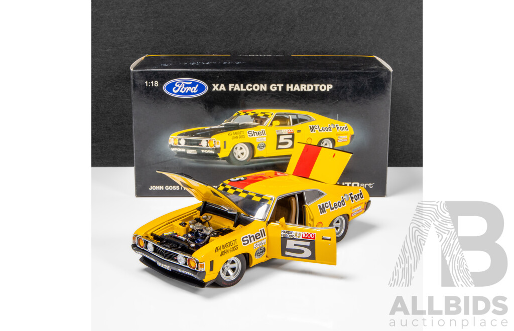 AUTOart 1973 Ford XA GT Falcon Hardtop Bathurst Lap Record Goss / Bartlett McLeod Ford #5 2358/5000 1:18 Scale Model Car - Signed COA