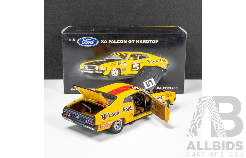 AUTOart 1973 Ford XA GT Falcon Hardtop Bathurst Lap Record Goss / Bartlett McLeod Ford #5 2358/5000 1:18 Scale Model Car - Signed COA