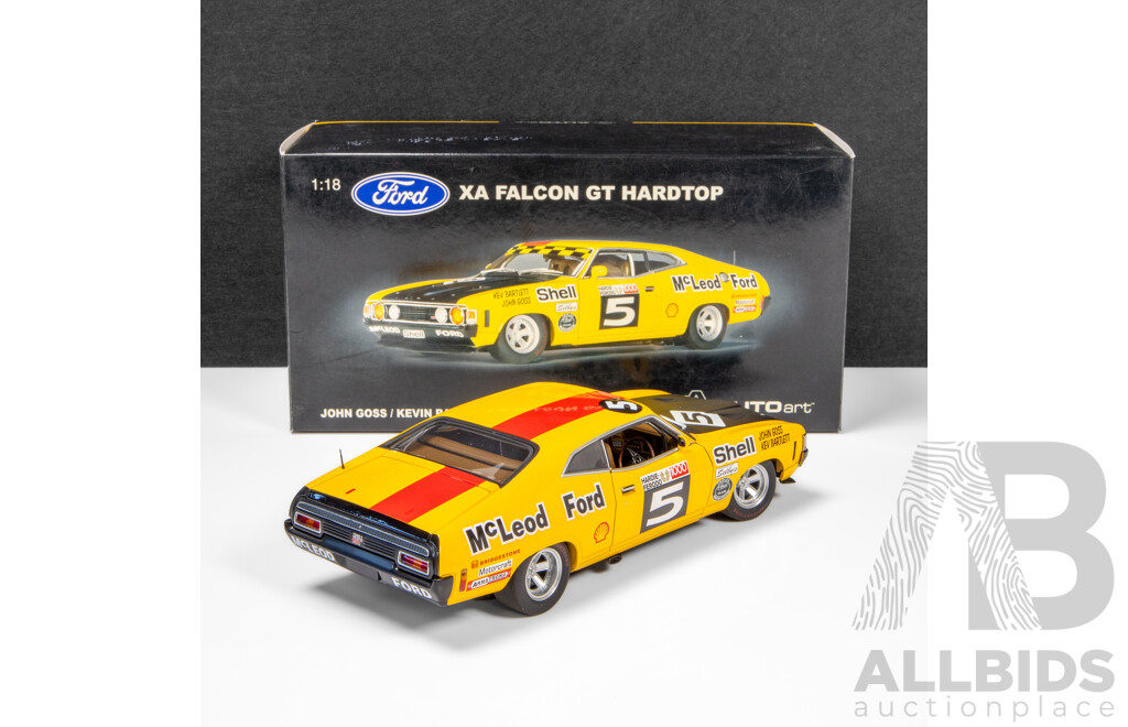 AUTOart 1973 Ford XA GT Falcon Hardtop Bathurst Lap Record Goss / Bartlett McLeod Ford #5 2358/5000 1:18 Scale Model Car - Signed COA