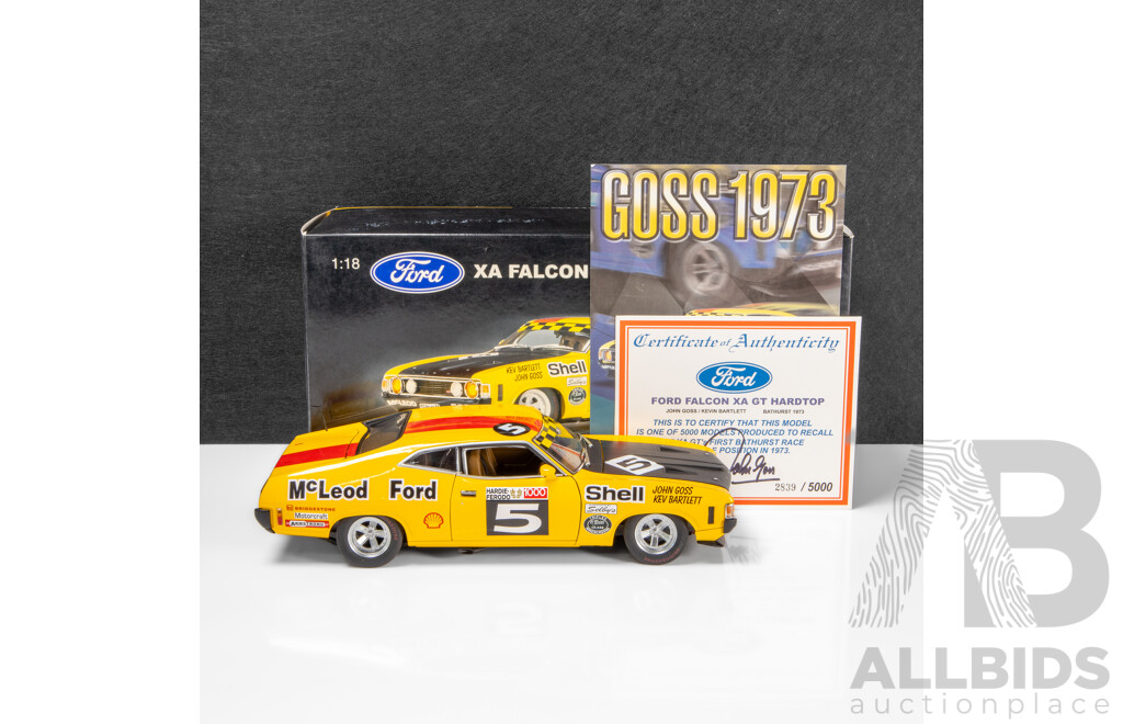 AUTOart 1973 Ford XA GT Falcon Hardtop Bathurst Lap Record Goss / Bartlett McLeod Ford #5 2358/5000 1:18 Scale Model Car - Signed COA