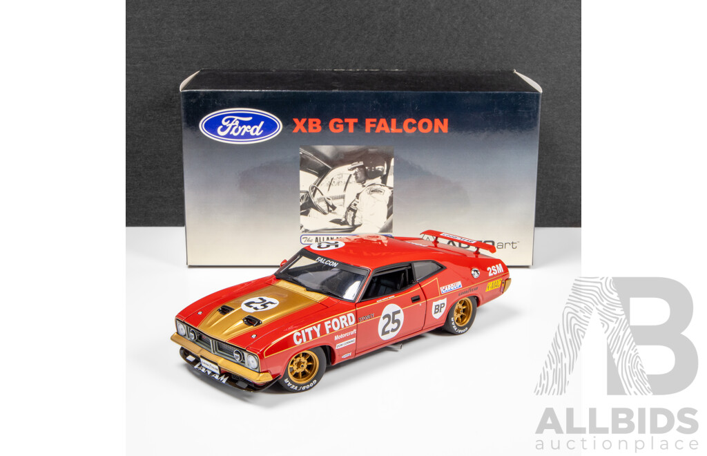 AUTOart 1975 Ford XB GT Falcon Hardtop Bathurst Allan Moffat / Ian Geoghegan City Ford #25 1329/6000 1:18 Scale Model Car - Signed COA