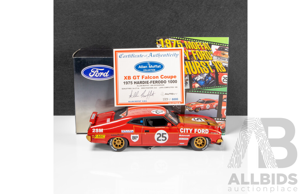 AUTOart 1975 Ford XB GT Falcon Hardtop Bathurst Allan Moffat / Ian Geoghegan City Ford #25 1329/6000 1:18 Scale Model Car - Signed COA