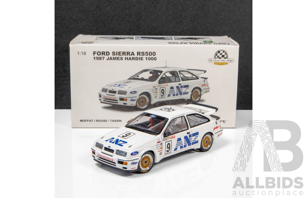 AUTOart 1987 Ford Sierra RS500 James Hardie 1000 Moffat / Rouse / Tassin ANZ #9 1:18 Scale Model Car