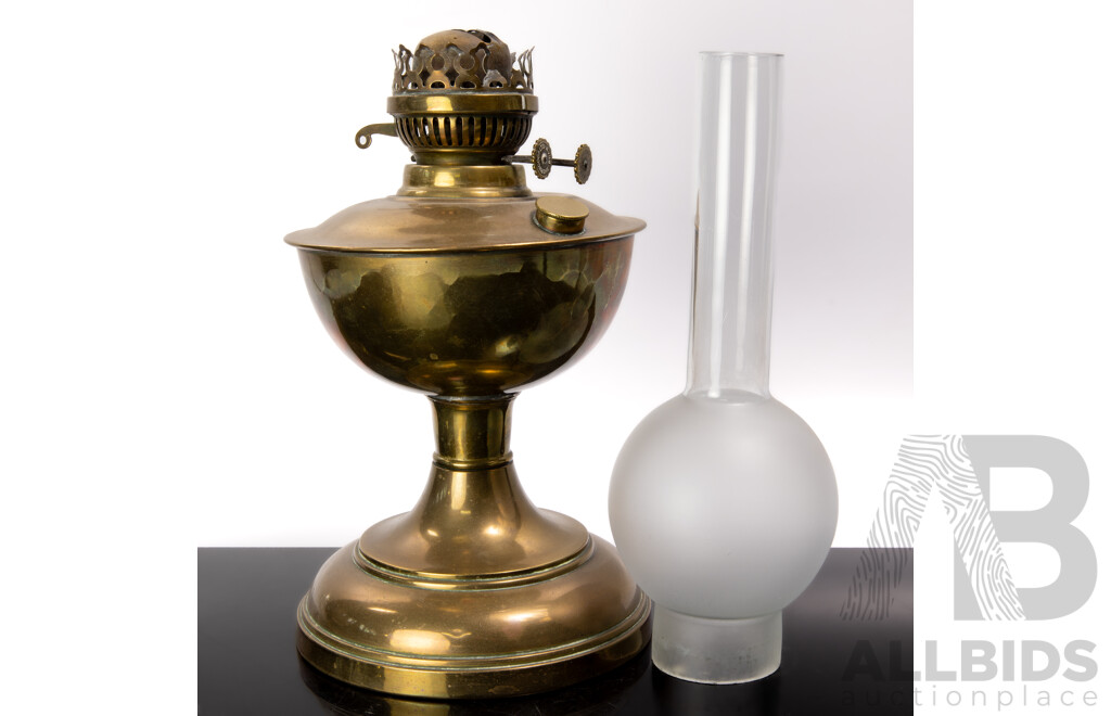 Vintage Sherwood Dual Control Oil Lamp with Glass Flue and Brass Font and Base