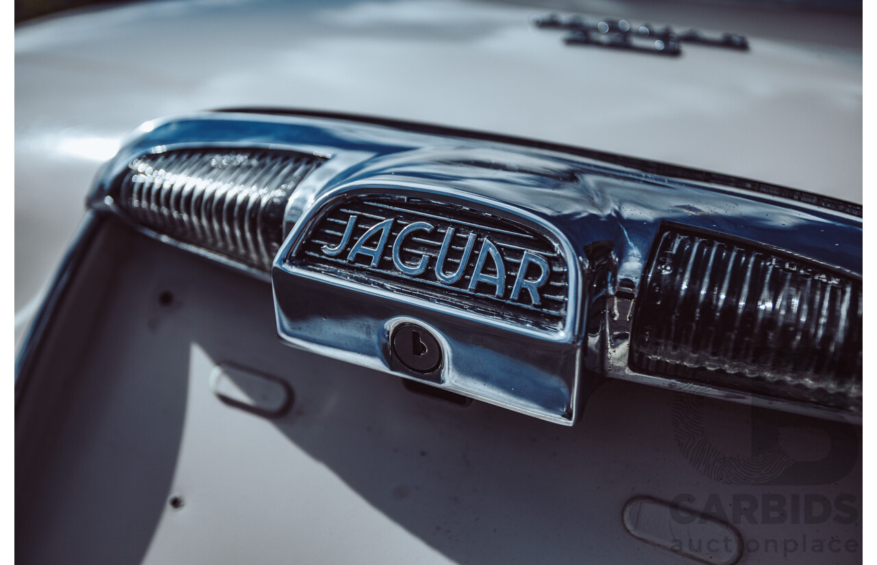 1/1964 Jaguar S-Type 3.4 4d Sedan White 4.2L Converted