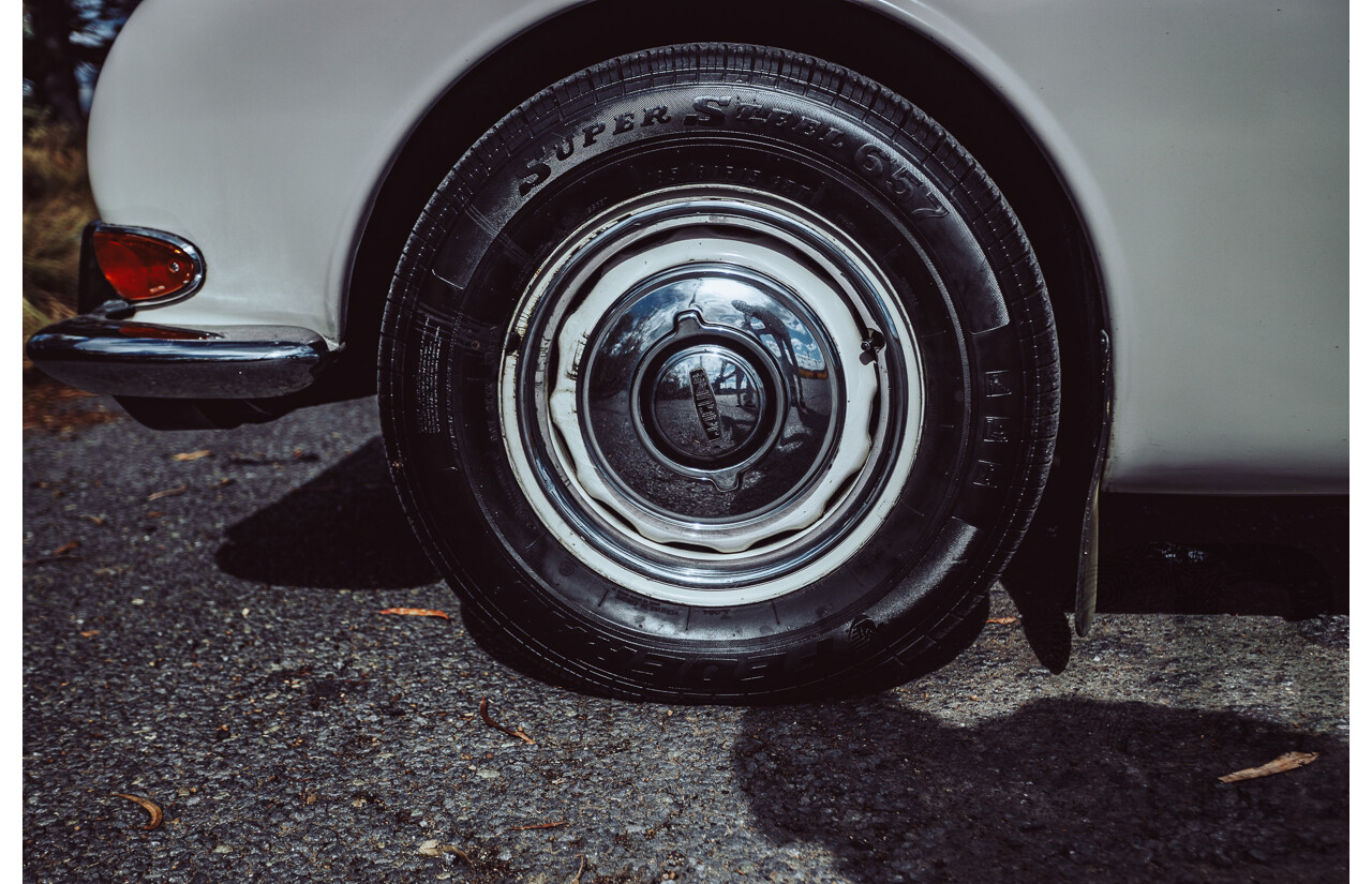 1/1964 Jaguar S-Type 3.4 4d Sedan White 4.2L Converted