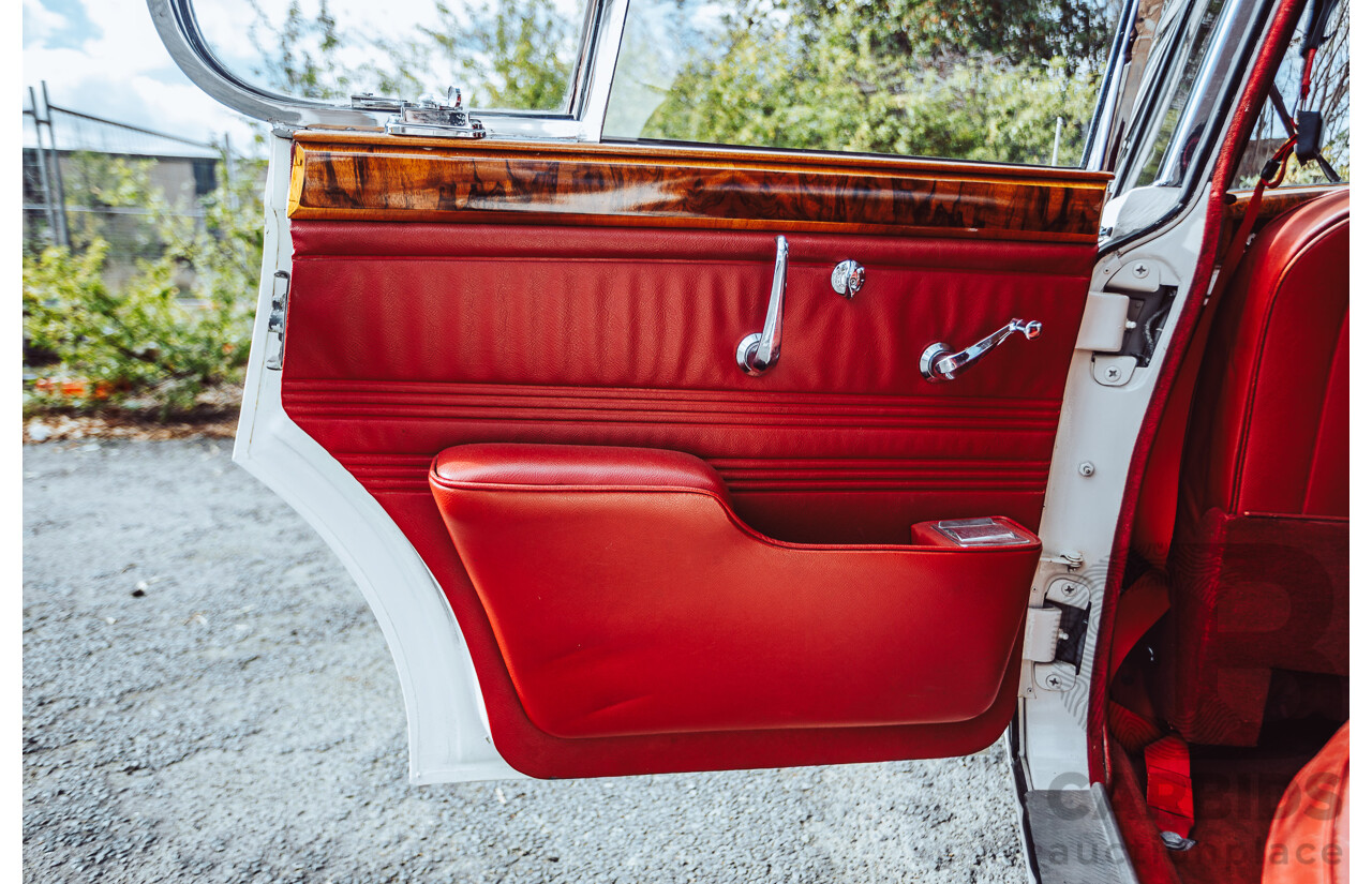 1/1964 Jaguar S-Type 3.4 4d Sedan White 4.2L Converted