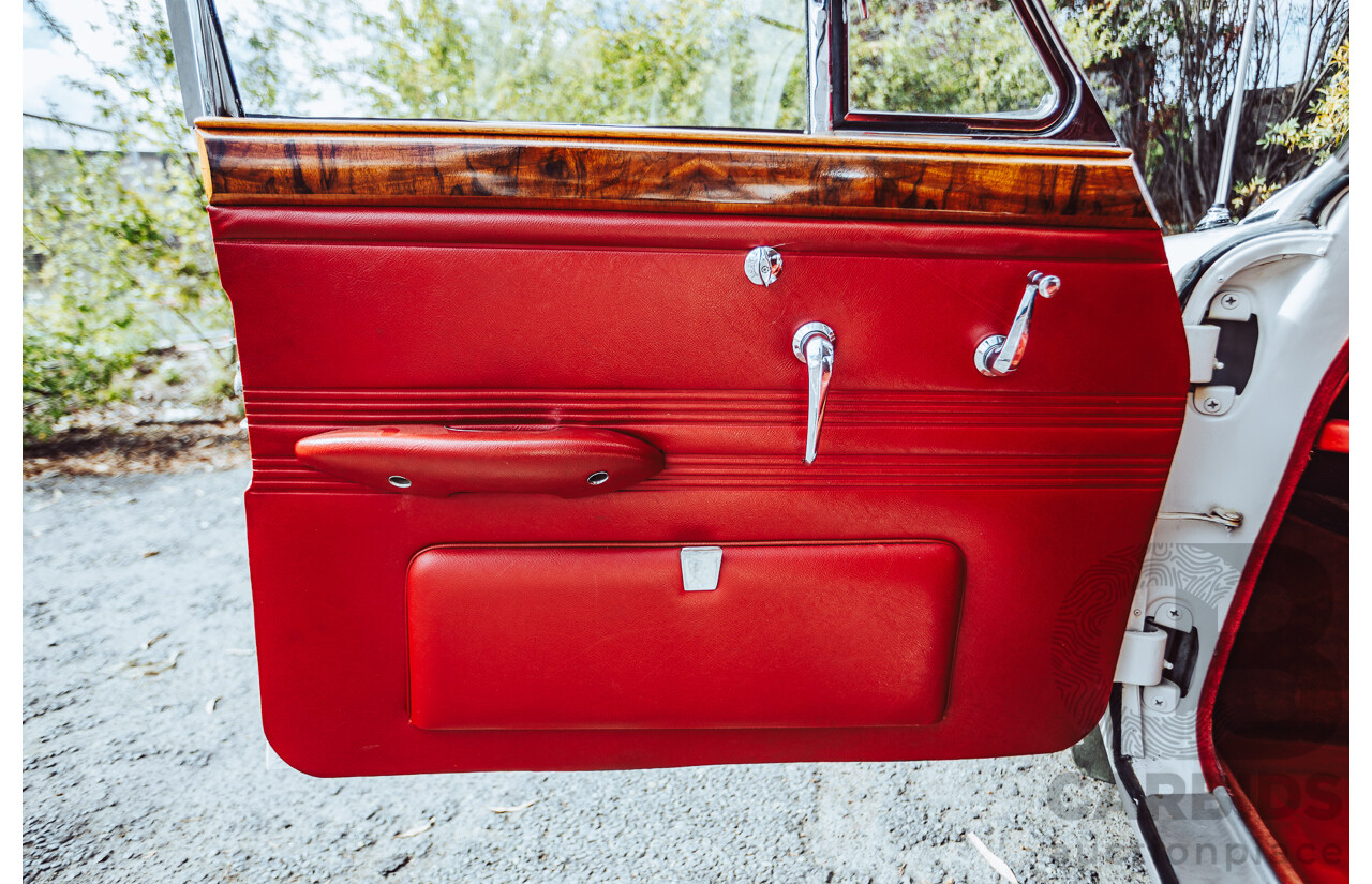 1/1964 Jaguar S-Type 3.4 4d Sedan White 4.2L Converted