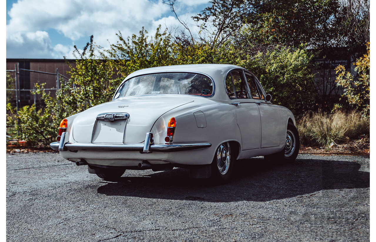 1/1964 Jaguar S-Type 3.4 4d Sedan White 4.2L Converted