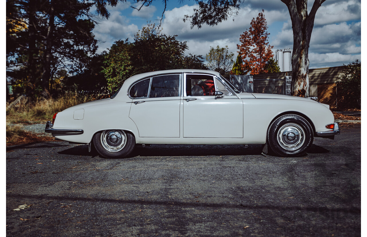 1/1964 Jaguar S-Type 3.4 4d Sedan White 4.2L Converted