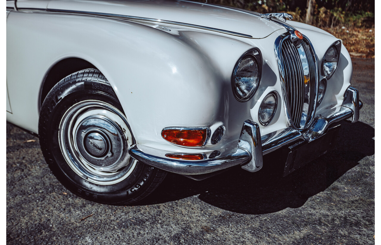 1/1964 Jaguar S-Type 3.4 4d Sedan White 4.2L Converted