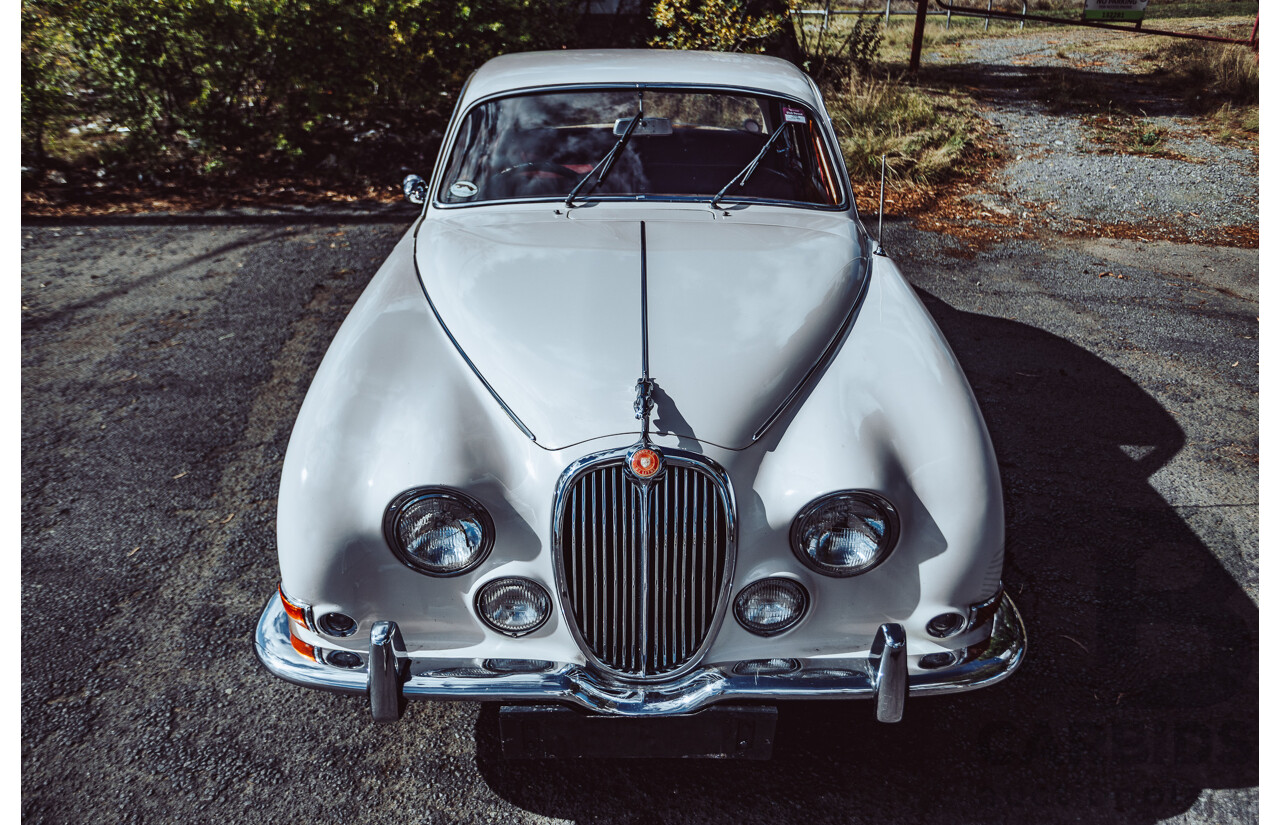 1/1964 Jaguar S-Type 3.4 4d Sedan White 4.2L Converted