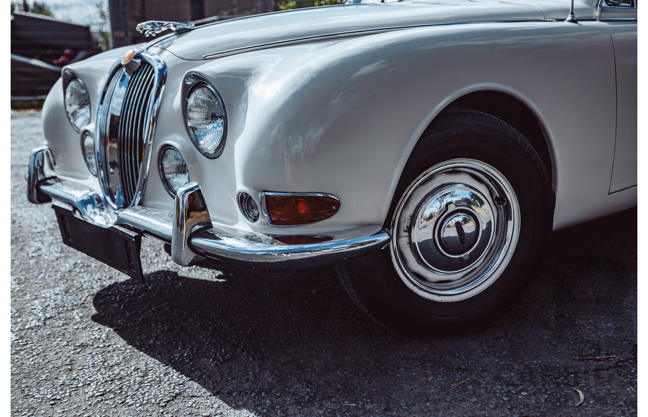 1/1964 Jaguar S-Type 3.4 4d Sedan White 4.2L Converted