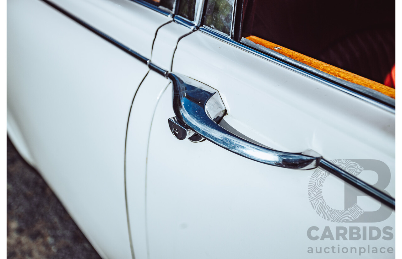 1/1964 Jaguar S-Type 3.4 4d Sedan White 4.2L Converted