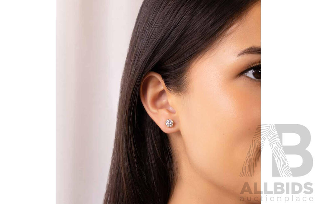 LIVE AUCTION 4 - Spoil Her Package - Valued at $4,150