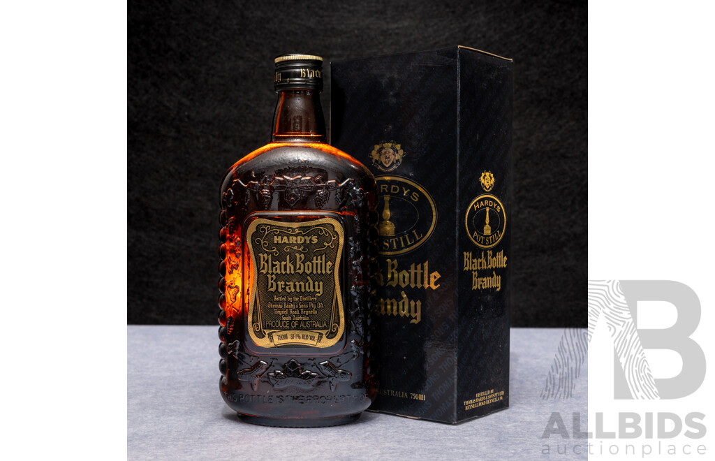 Hardys Black Bottle Brandy in Presentation Box