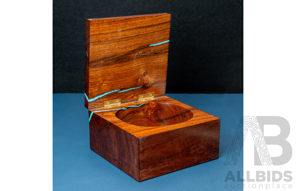 J Favosite Handmade Heavy Wooden Trinket Box with Inlaid Sterling Silver & Turquoise