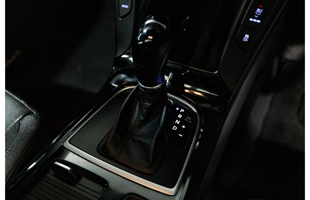 7/2012 Hyundai i40 Premium VF 4d Wagon Sleek Silver Metallic Turbo Diesel 1.7L