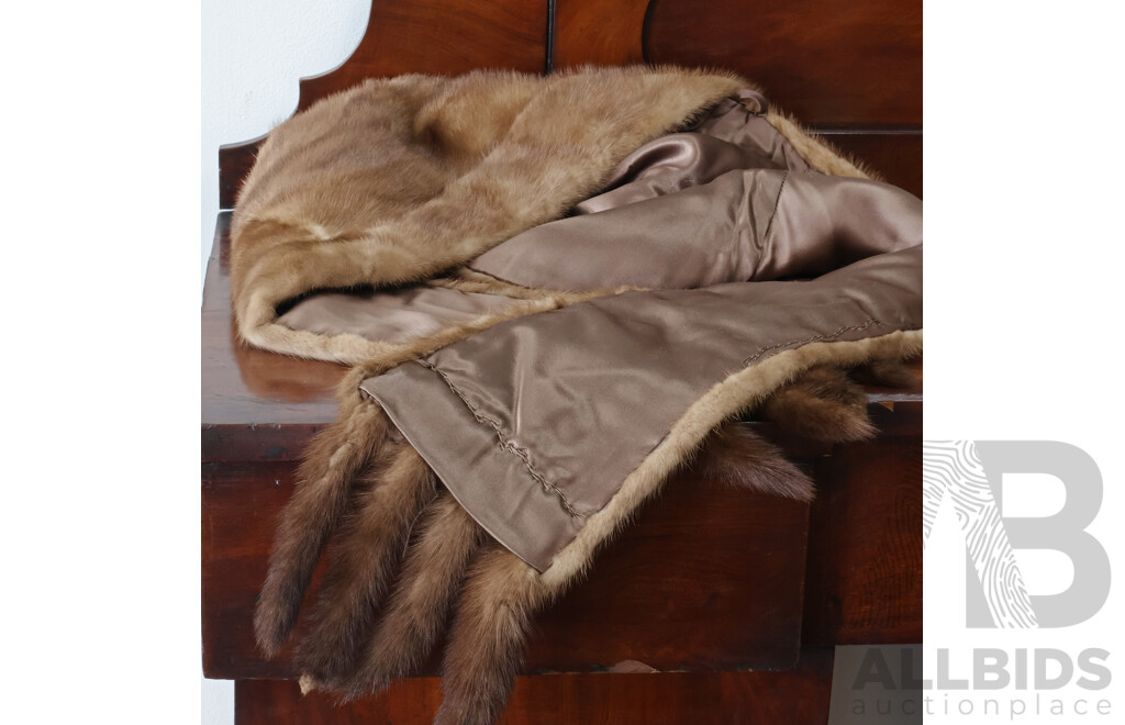 Vintage Fur Wrap Fringed with Tail Tassels