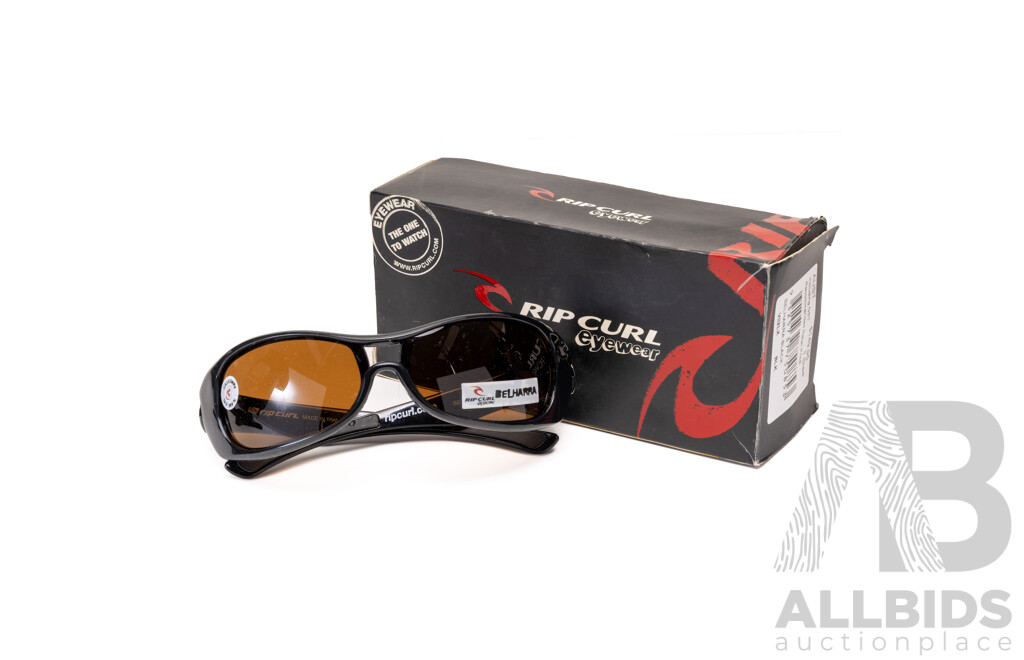 RipCurl Eyewear Belharra Black VI12LX Sunglasses RRP$149.95 - as New