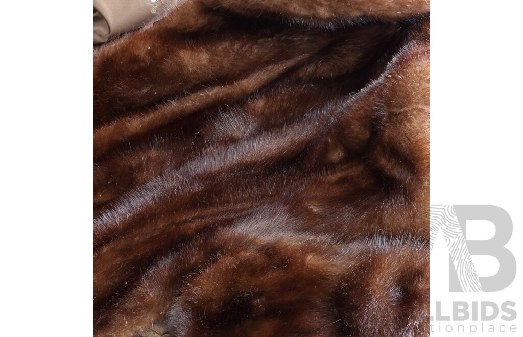 Vintage Mink Cropped Fur Cape Style Coat, Size 10-12 - Myer the Emporium Limited Melbourne