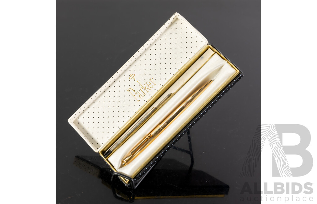 Retro Parked Retractable Ball Point Pen in 12K Gold Plate, with Filling and Original Case
