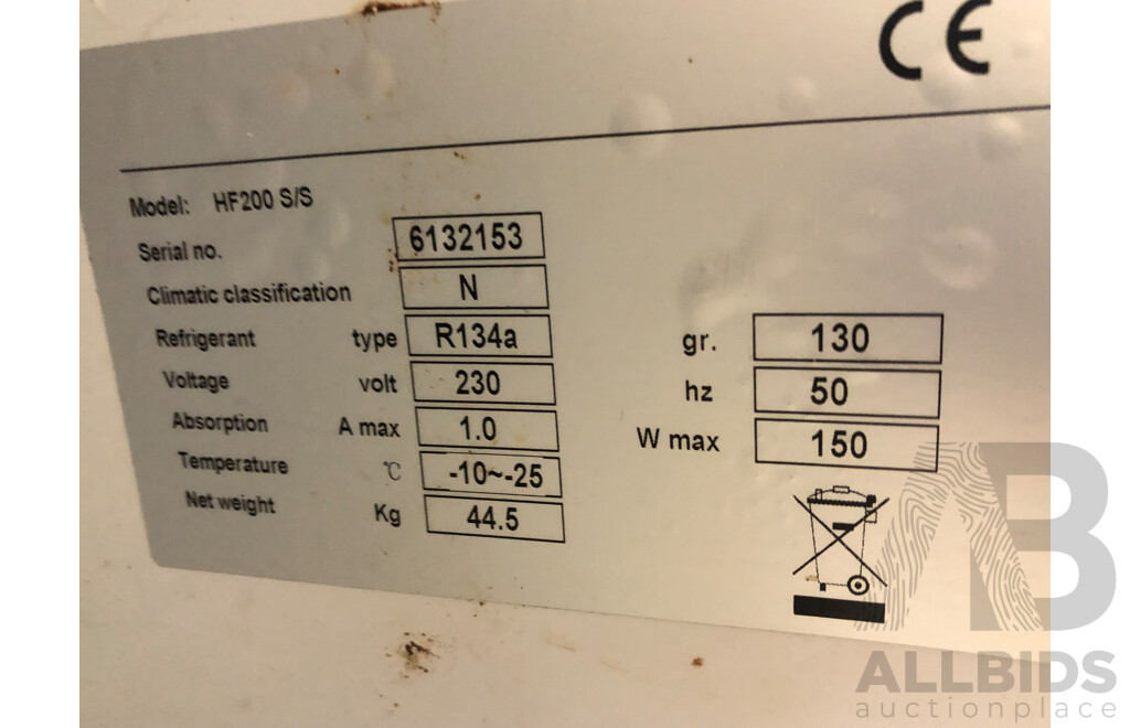 Nuline 125 Litre Commercial Upright Freezer