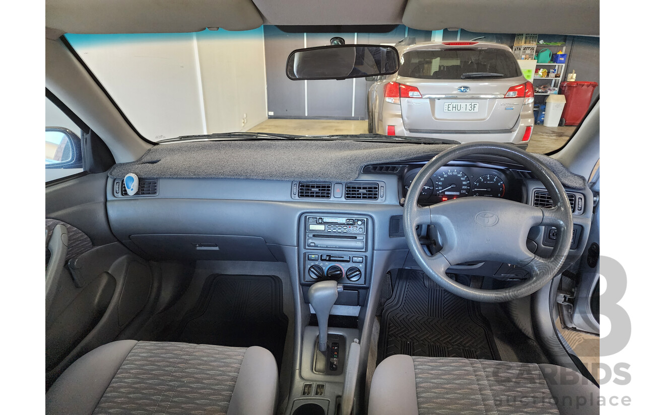 12/1998 Toyota Camry CSi SXV20R 4d Sedan Silver 2.2L