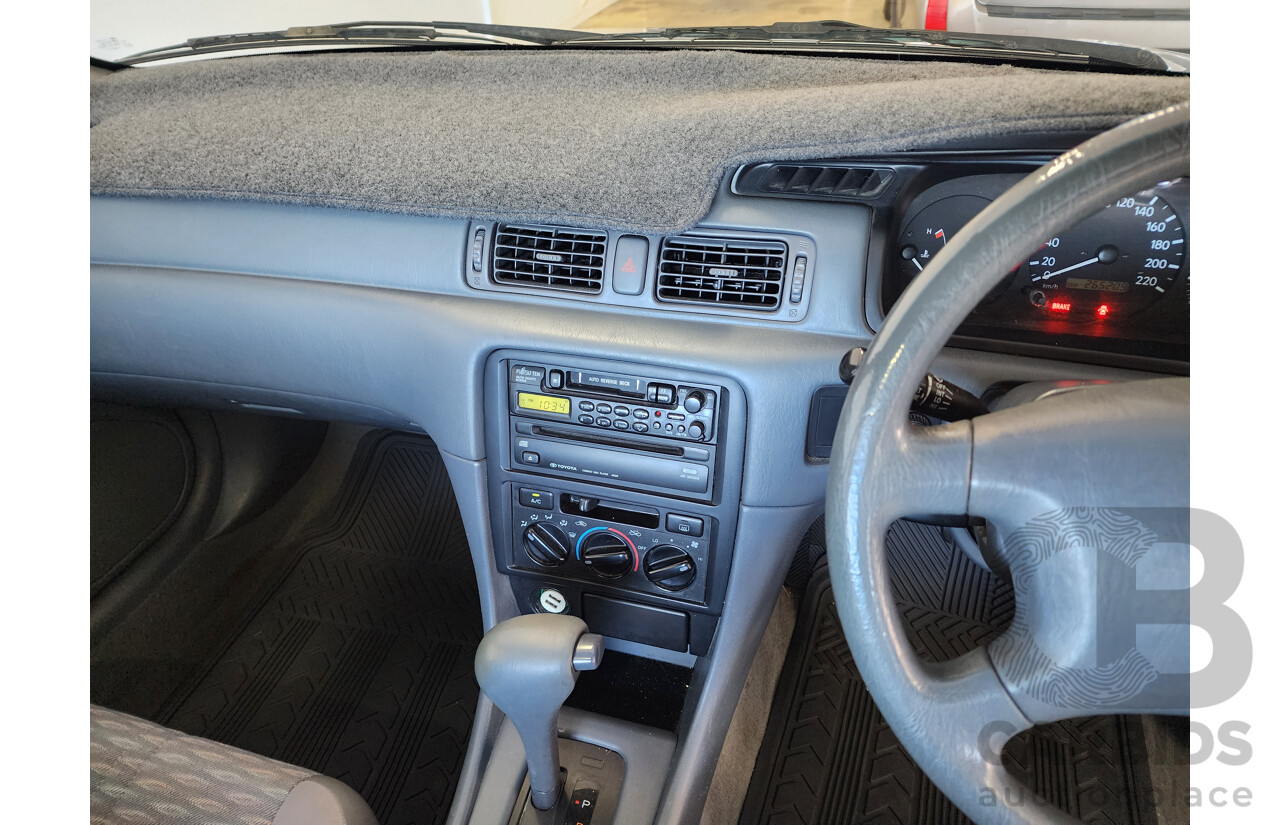 12/1998 Toyota Camry CSi SXV20R 4d Sedan Silver 2.2L