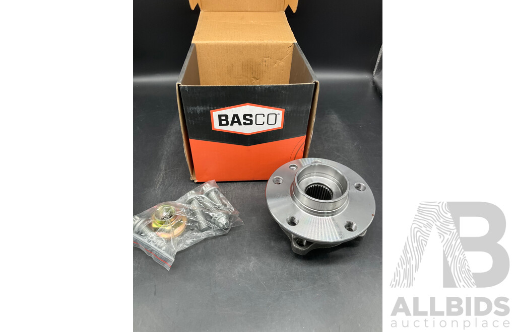 BASCO (WBH1258) Wheel Bearing Hub - Alfa Romeo and IMPERIUM ORIGINAL  CV Boot Kit - Wheel Side Alfa Romeo 159 - Lot of 2
