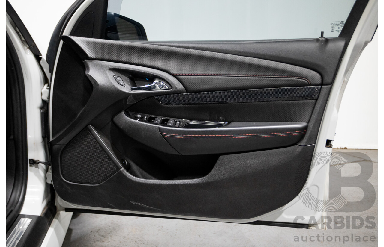 10/2016 Holden Commodore SV6 BLACK EDITION RWD VFII MY16 4D Sedan Heron White 3.6L