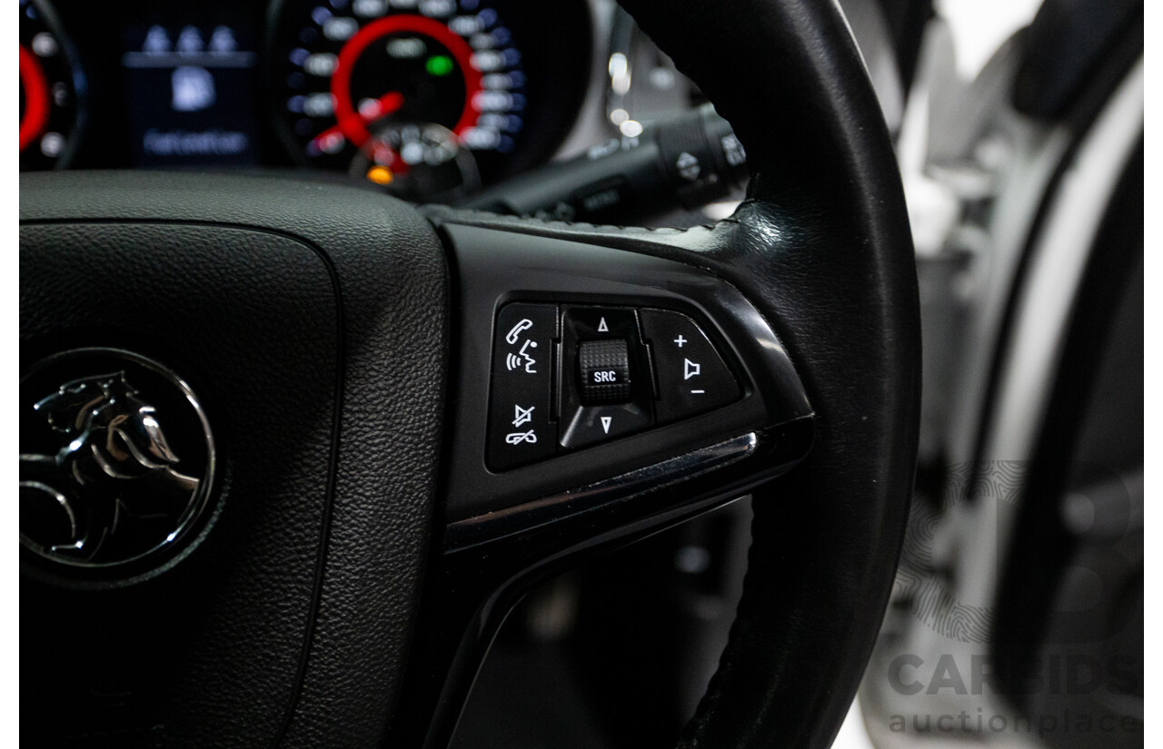 10/2016 Holden Commodore SV6 BLACK EDITION RWD VFII MY16 4D Sedan Heron White 3.6L