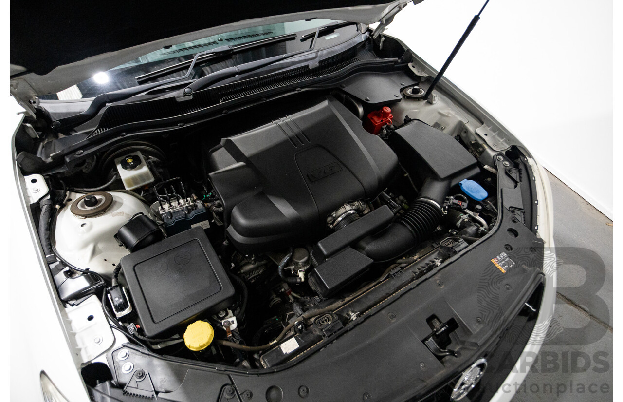 10/2016 Holden Commodore SV6 BLACK EDITION RWD VFII MY16 4D Sedan Heron White 3.6L