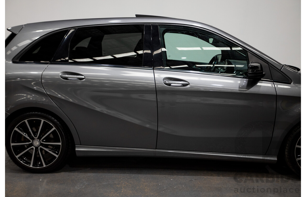 6/2014 Mercedes-Benz B250  246 MY14 5d Hatchback Mountain Metallic Grey 2.0L