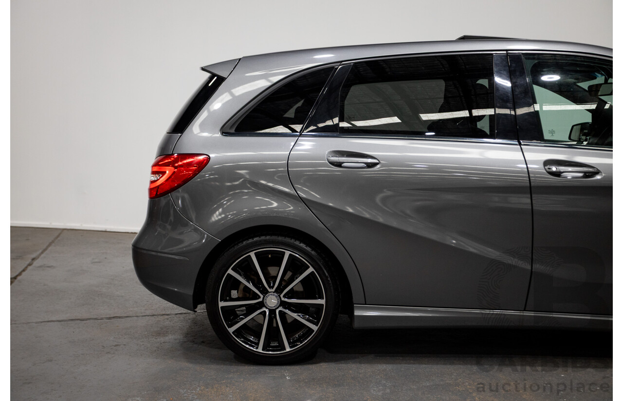 6/2014 Mercedes-Benz B250  246 MY14 5d Hatchback Mountain Metallic Grey 2.0L