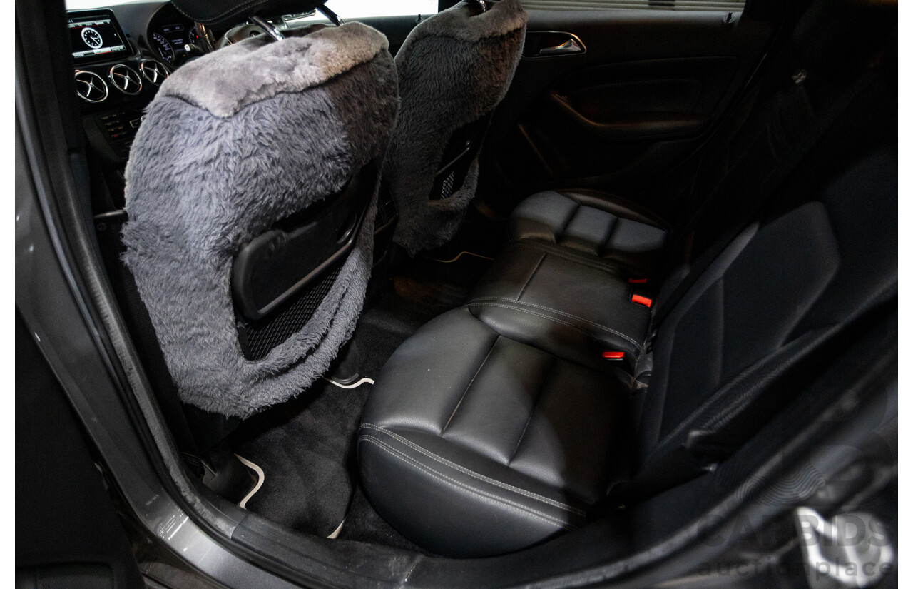6/2014 Mercedes-Benz B250  246 MY14 5d Hatchback Mountain Metallic Grey 2.0L