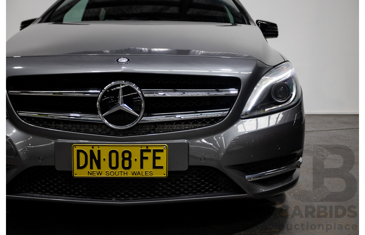 6/2014 Mercedes-Benz B250  246 MY14 5d Hatchback Mountain Metallic Grey 2.0L