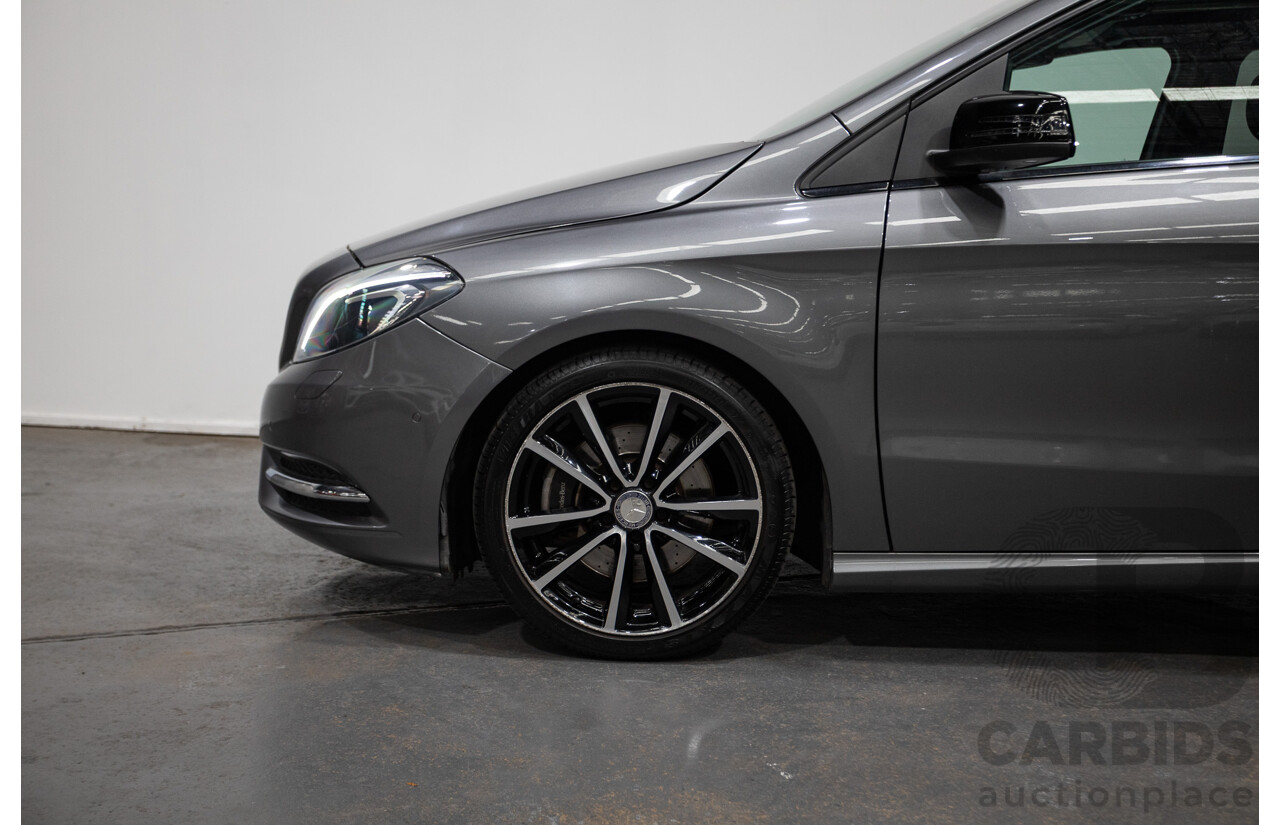 6/2014 Mercedes-Benz B250  246 MY14 5d Hatchback Mountain Metallic Grey 2.0L