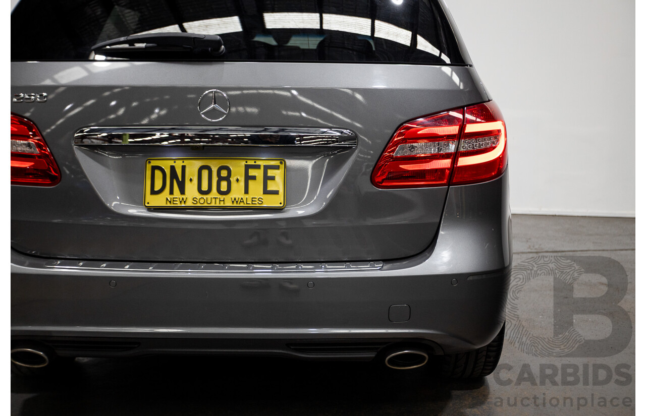 6/2014 Mercedes-Benz B250  246 MY14 5d Hatchback Mountain Metallic Grey 2.0L