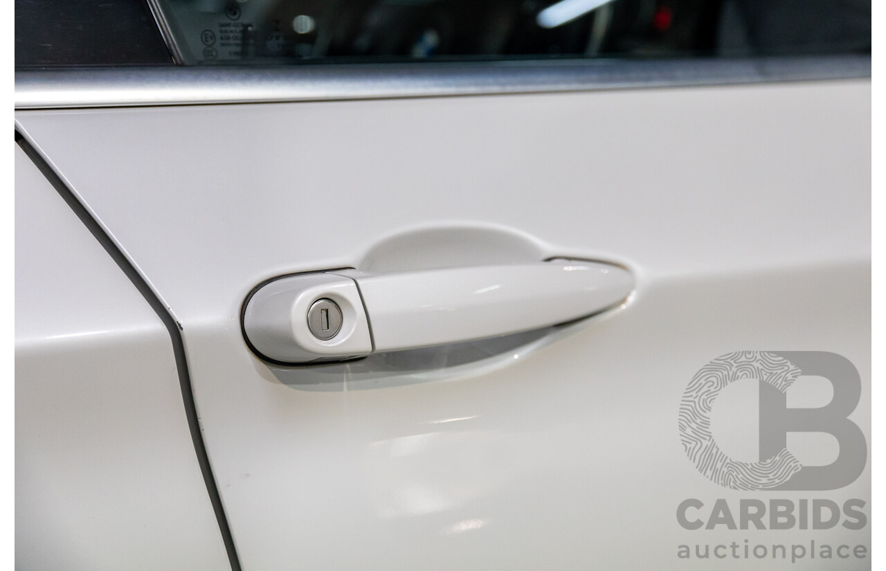 1/2015 BMW X4 Xdrive 20d (AWD) F26 MY15 5d Coupe Mineral White Metallic Turbo Diesel 2.0L