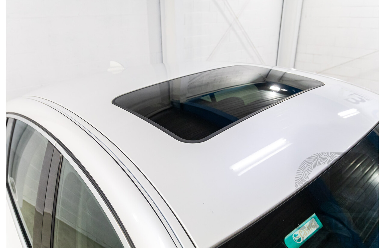 1/2015 BMW X4 Xdrive 20d (AWD) F26 MY15 5d Coupe Mineral White Metallic Turbo Diesel 2.0L