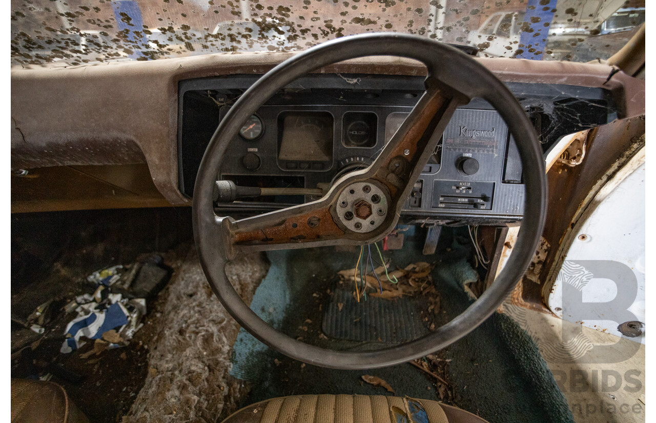 Circa 1972 Holden Kingswood HQ Utility White 2.8L